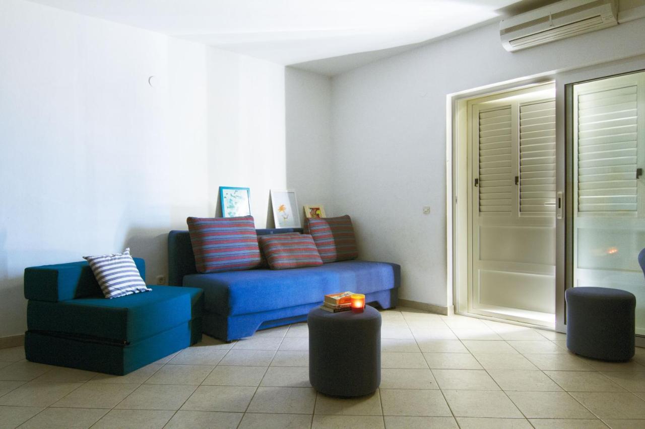 Apartments Nebeska Новаля Екстериор снимка