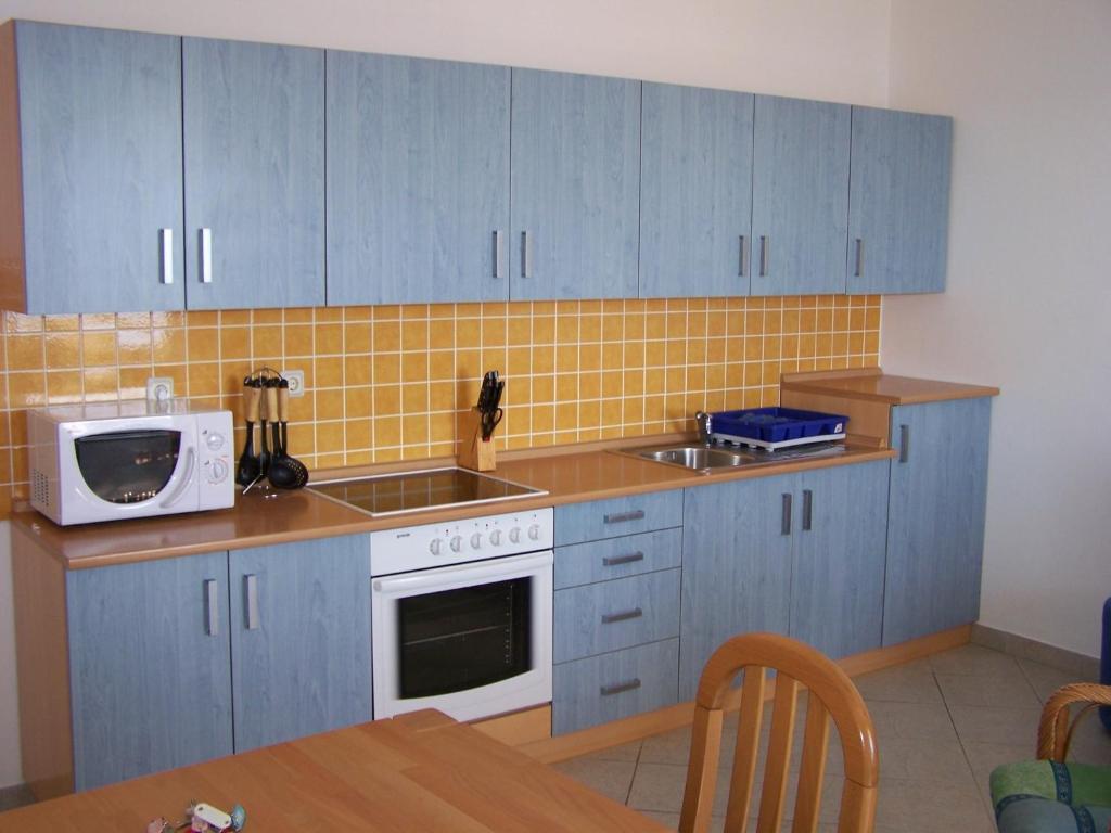 Apartments Nebeska Новаля Екстериор снимка